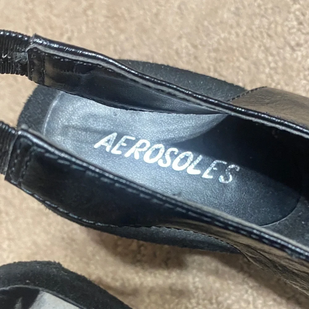 AEROSOLES Elegant Black Slingback Heels Size 9 Career Academia Collegiate